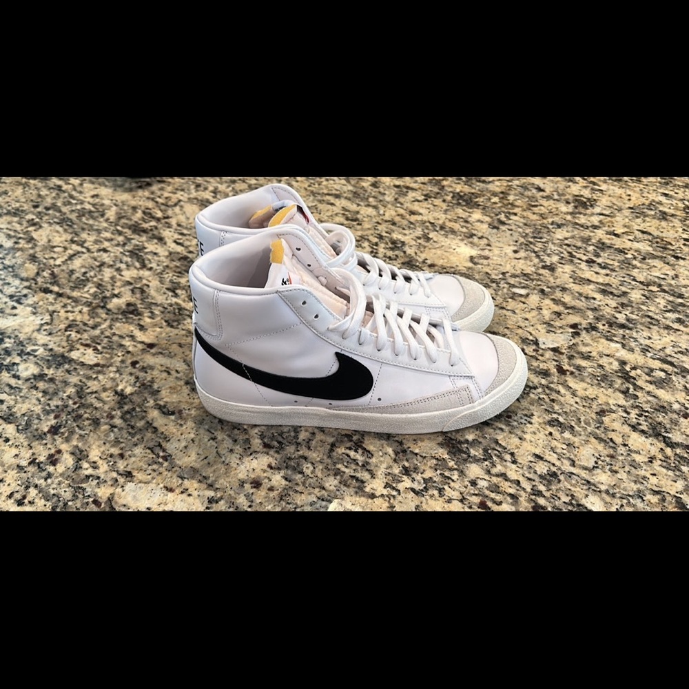 Men’s high top blazers